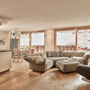 Apartament typu deluxe z łóżkiem king-size